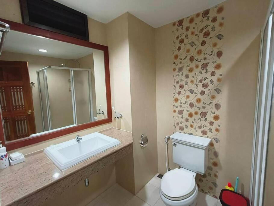 Baan Klang Condo In Central Хуа Хин Экстерьер фото