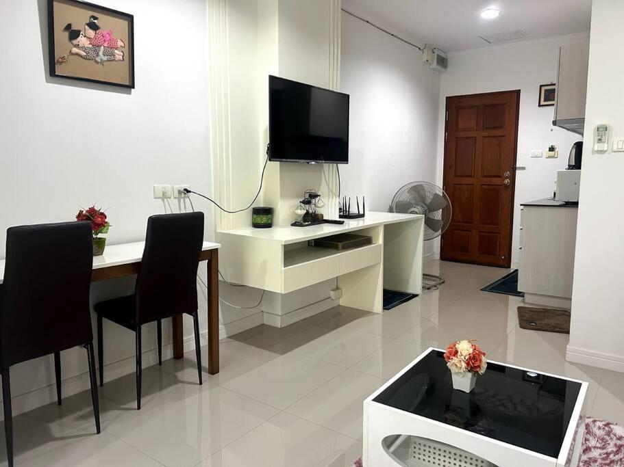Baan Klang Condo In Central Хуа Хин Экстерьер фото