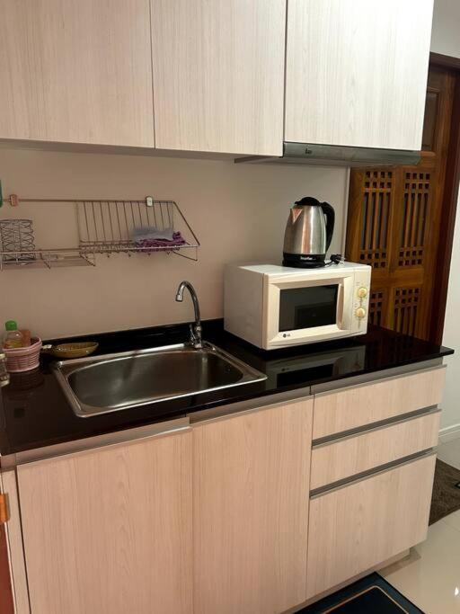 Baan Klang Condo In Central Хуа Хин Экстерьер фото